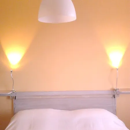Interno 28 Modena